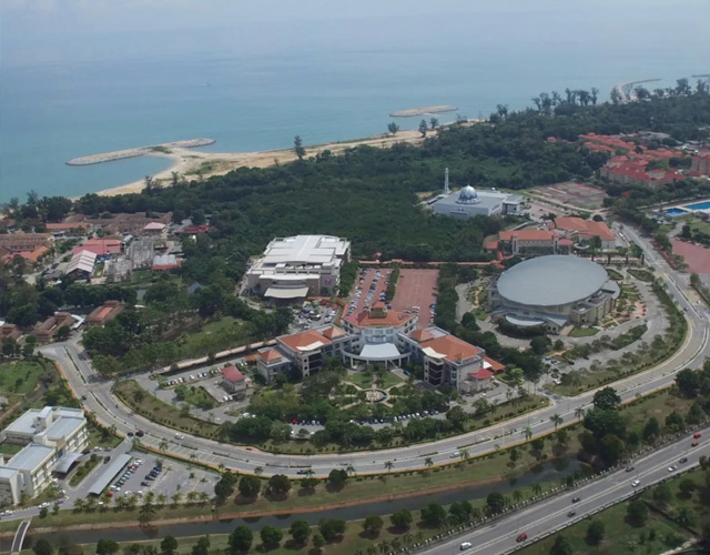 登嘉楼大学